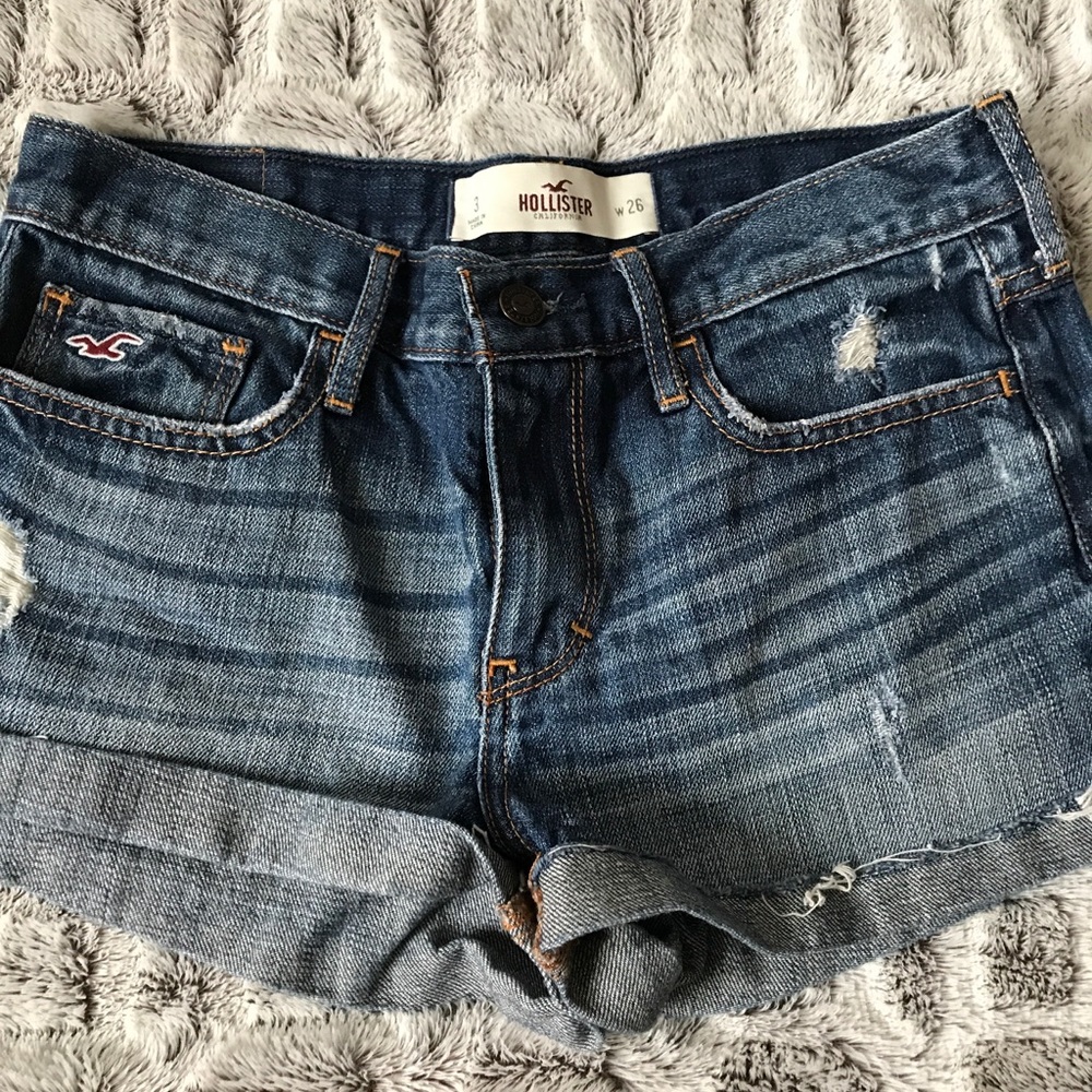 Hollister high waisted jean short